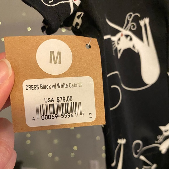 Black and white cat print dress - Picture 3 of 3